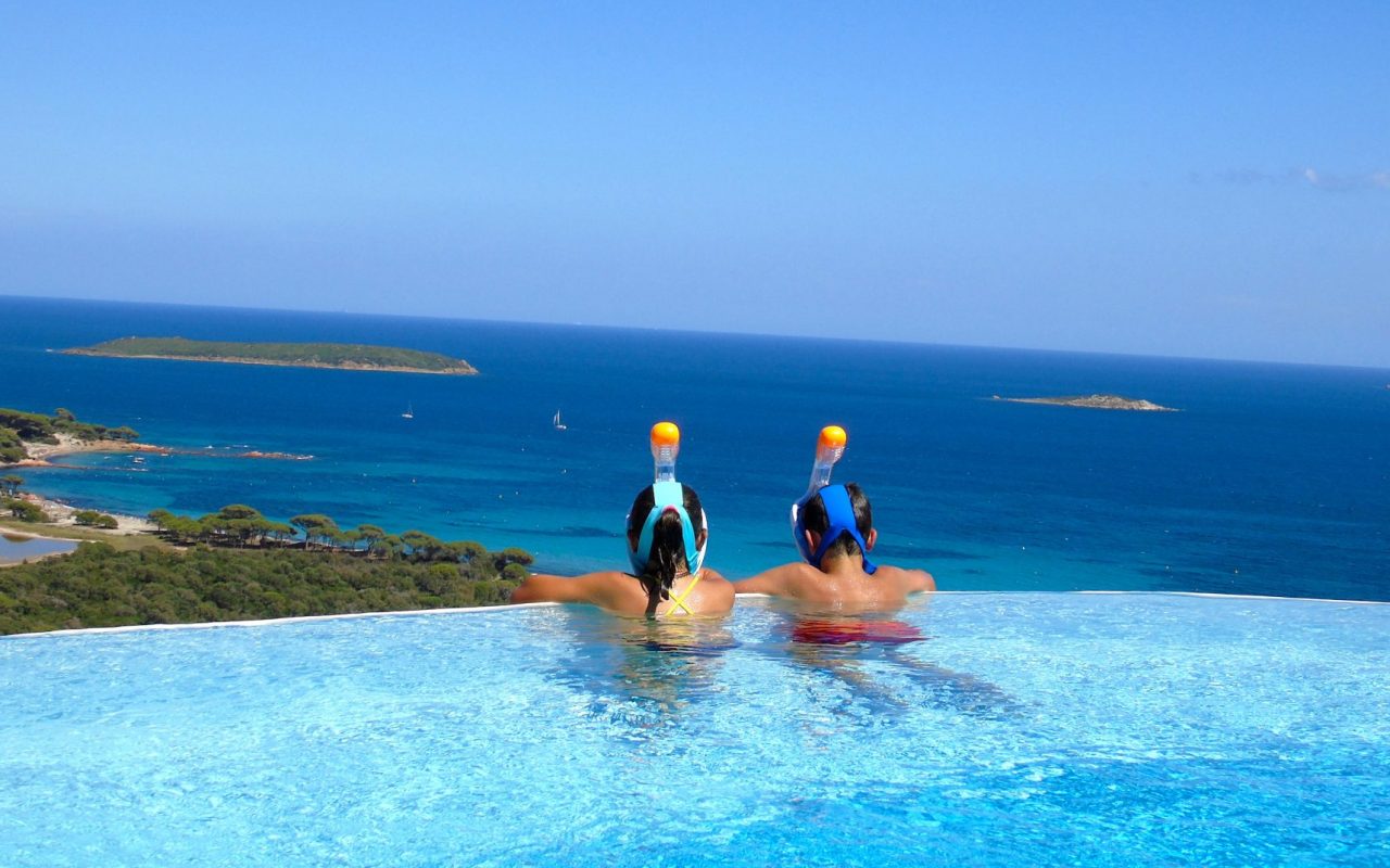 residence-belvedere-de-palombaggia-pool